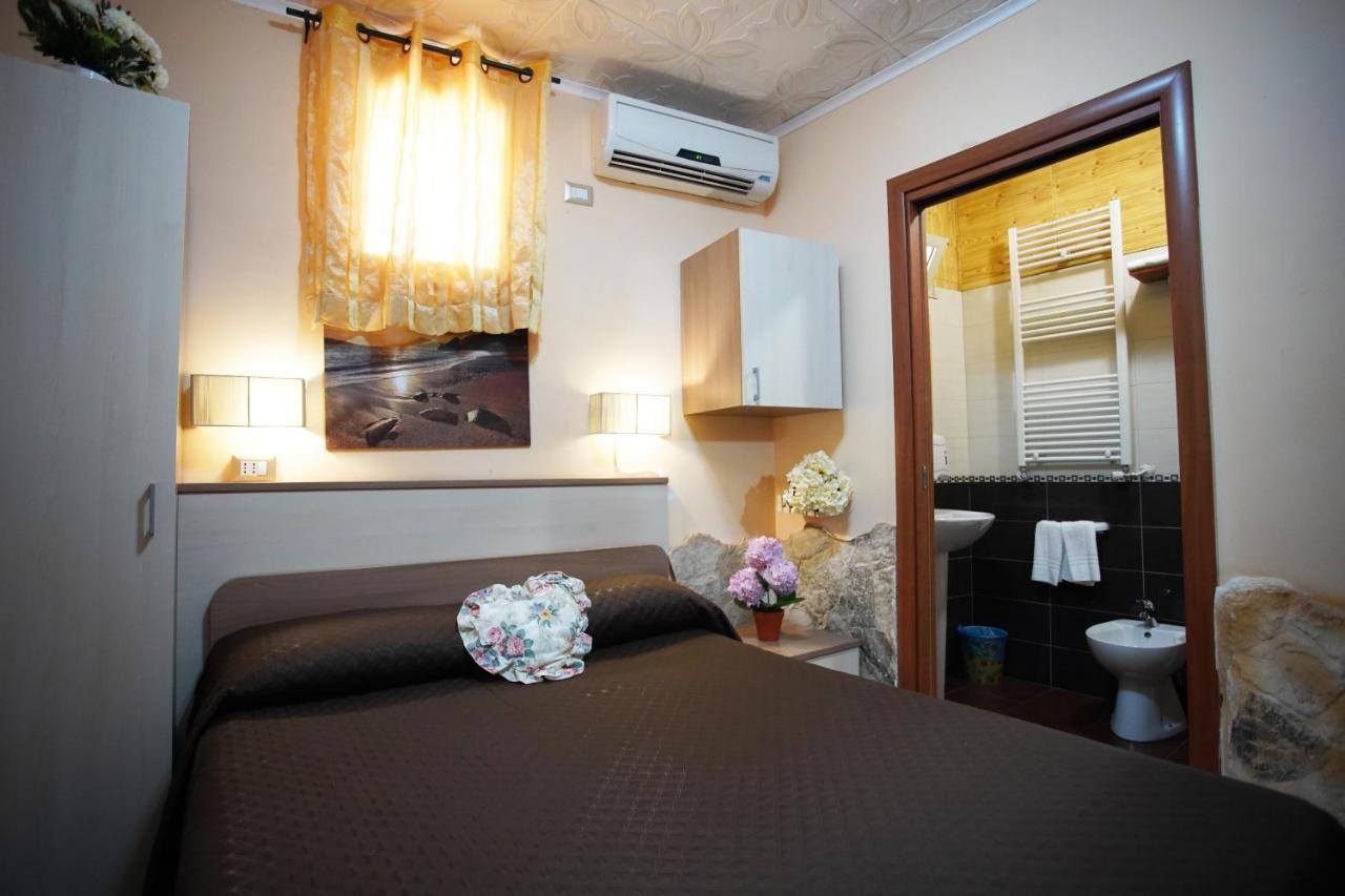 ريجّو دي كالابريا Golden Dreams B&B المظهر الخارجي الصورة