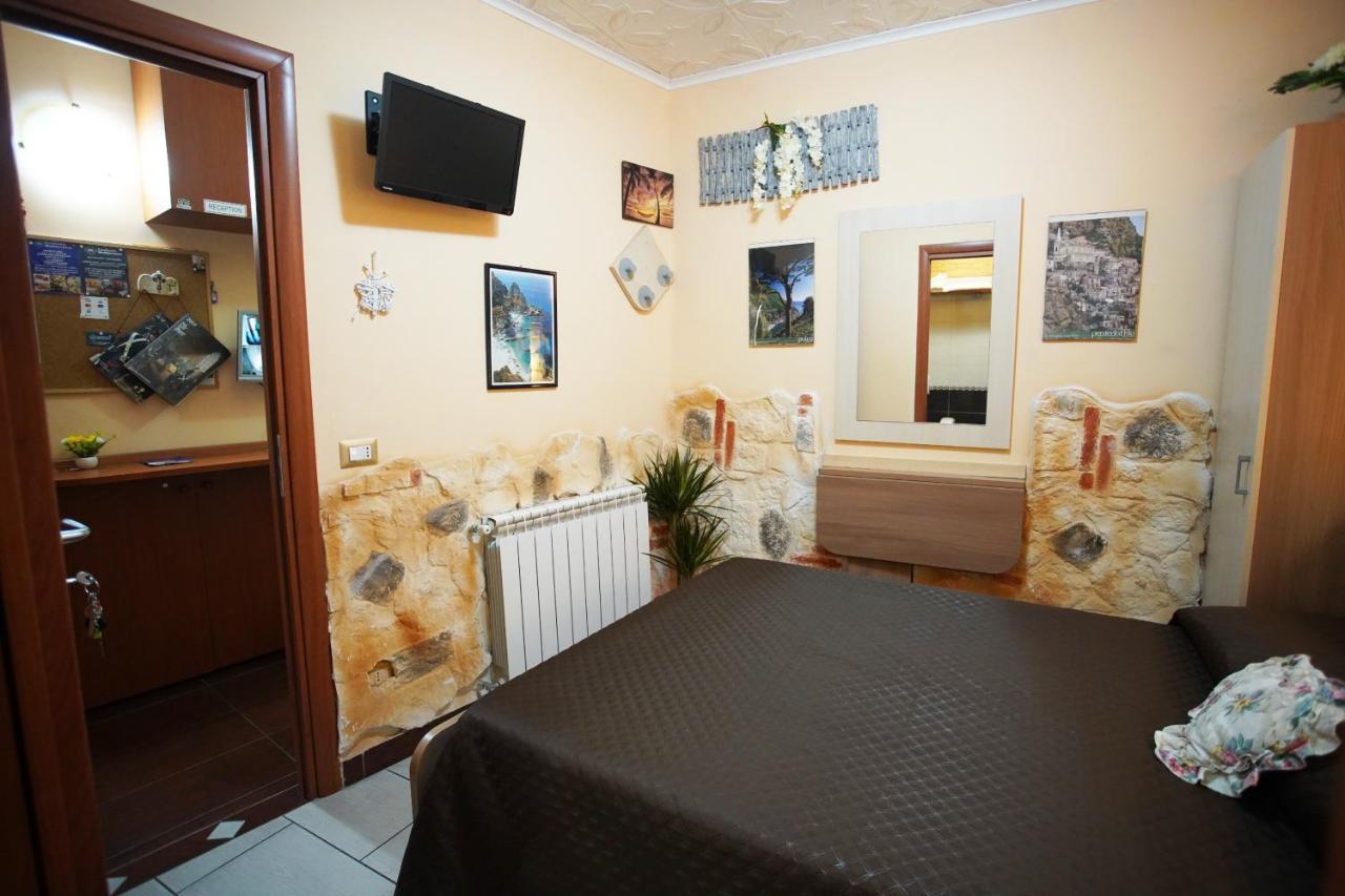 ريجّو دي كالابريا Golden Dreams B&B المظهر الخارجي الصورة