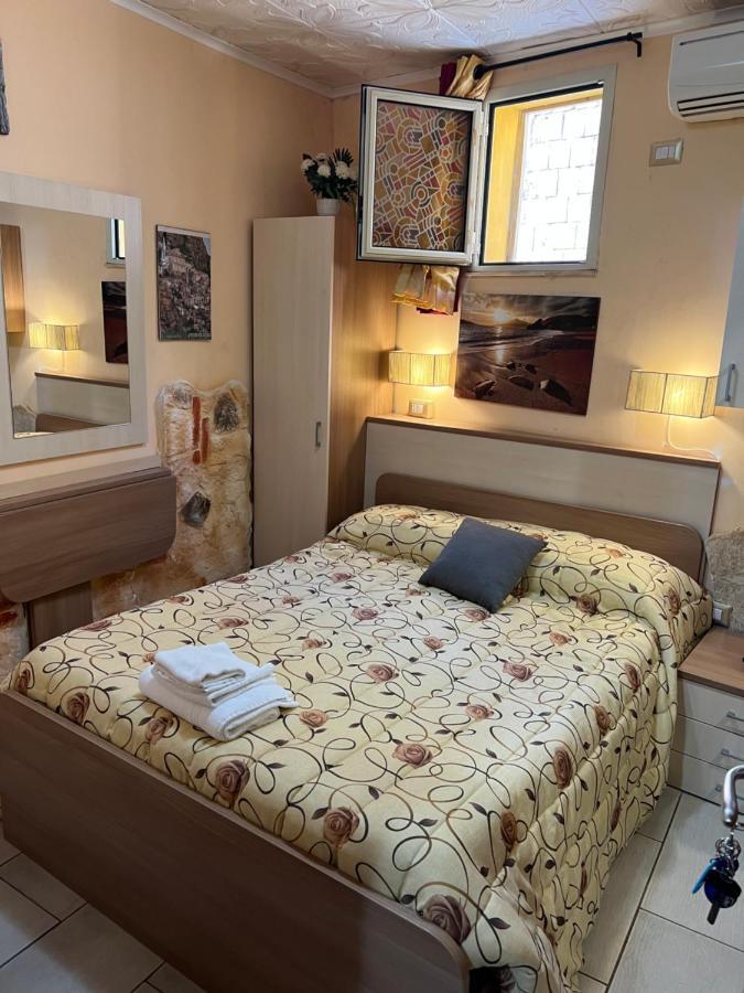 ريجّو دي كالابريا Golden Dreams B&B المظهر الخارجي الصورة