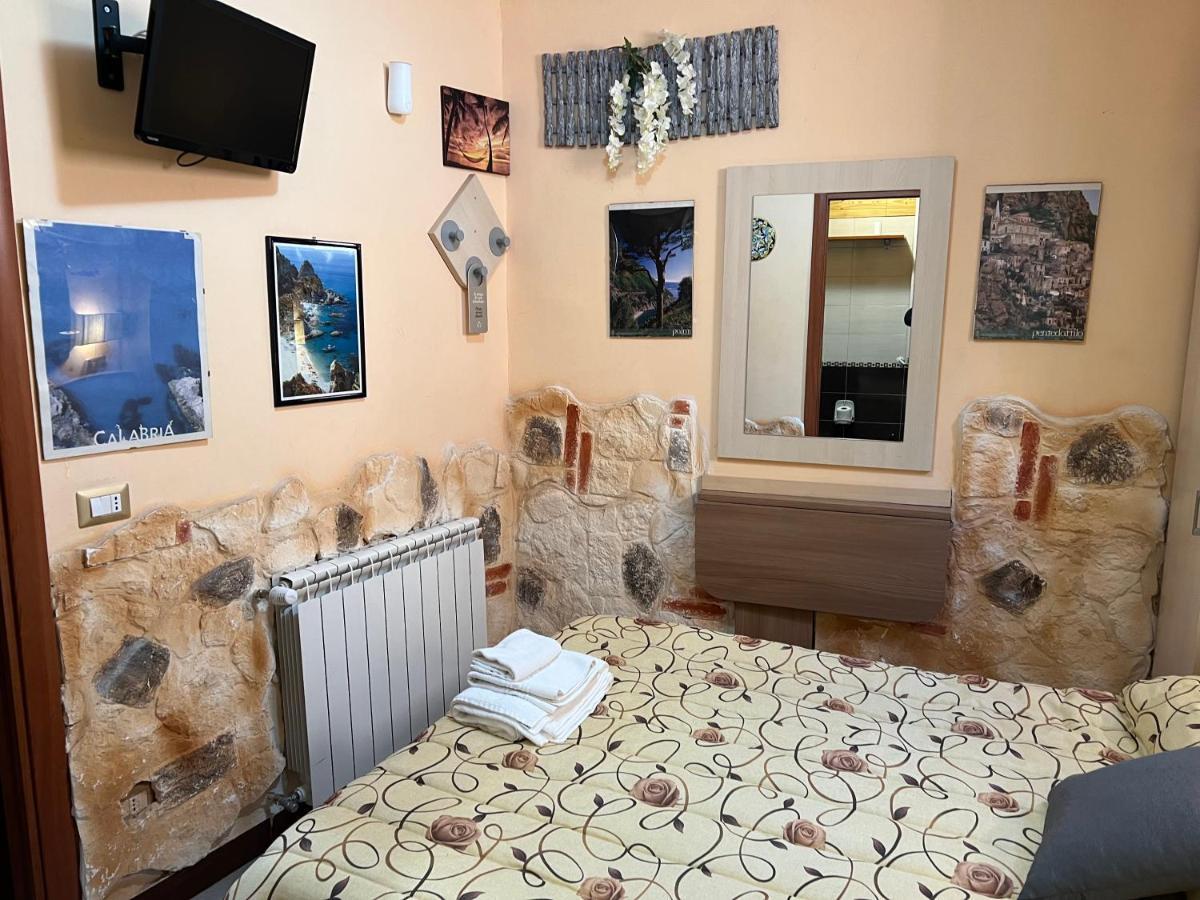 ريجّو دي كالابريا Golden Dreams B&B المظهر الخارجي الصورة