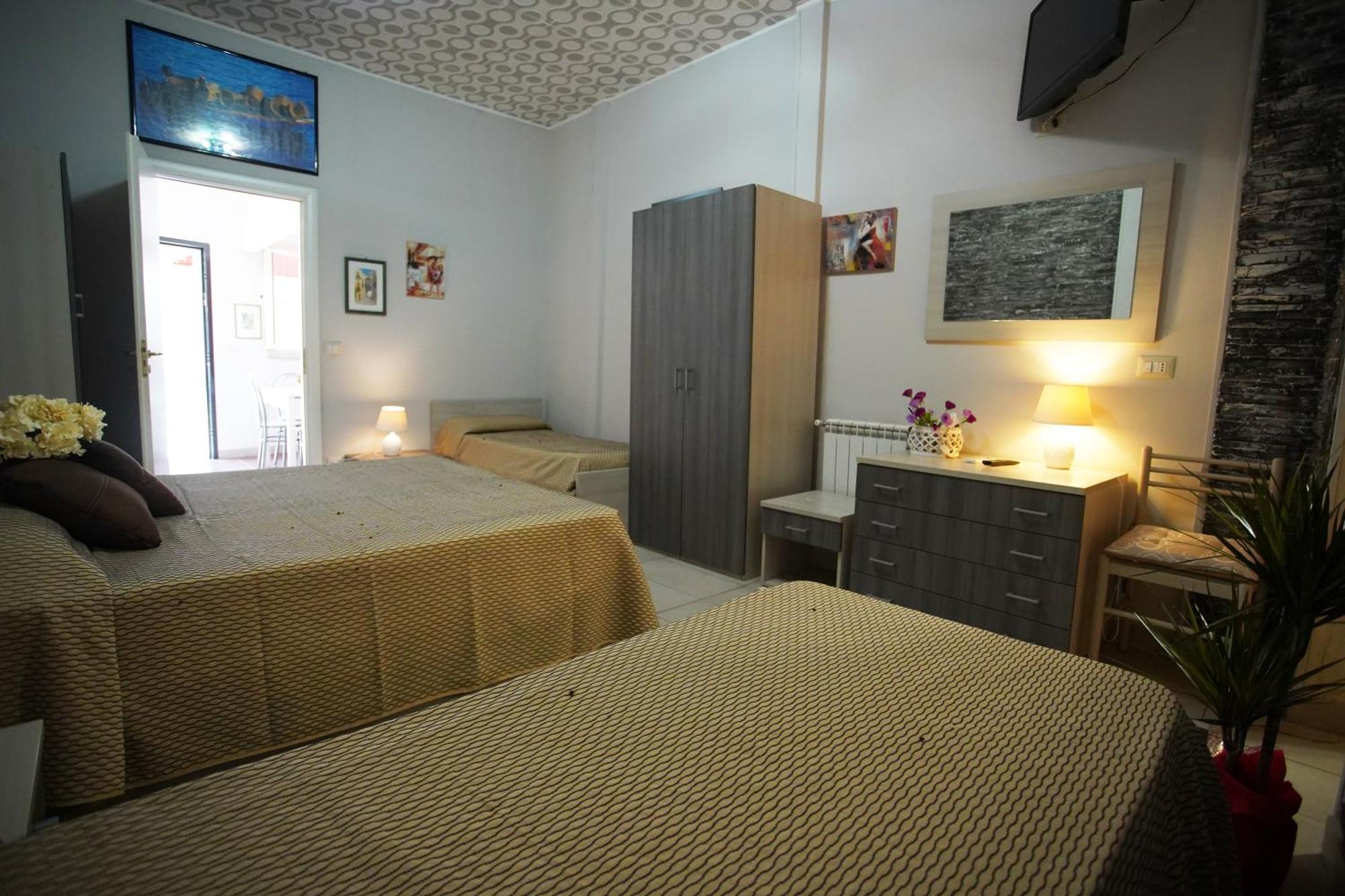 ريجّو دي كالابريا Golden Dreams B&B المظهر الخارجي الصورة