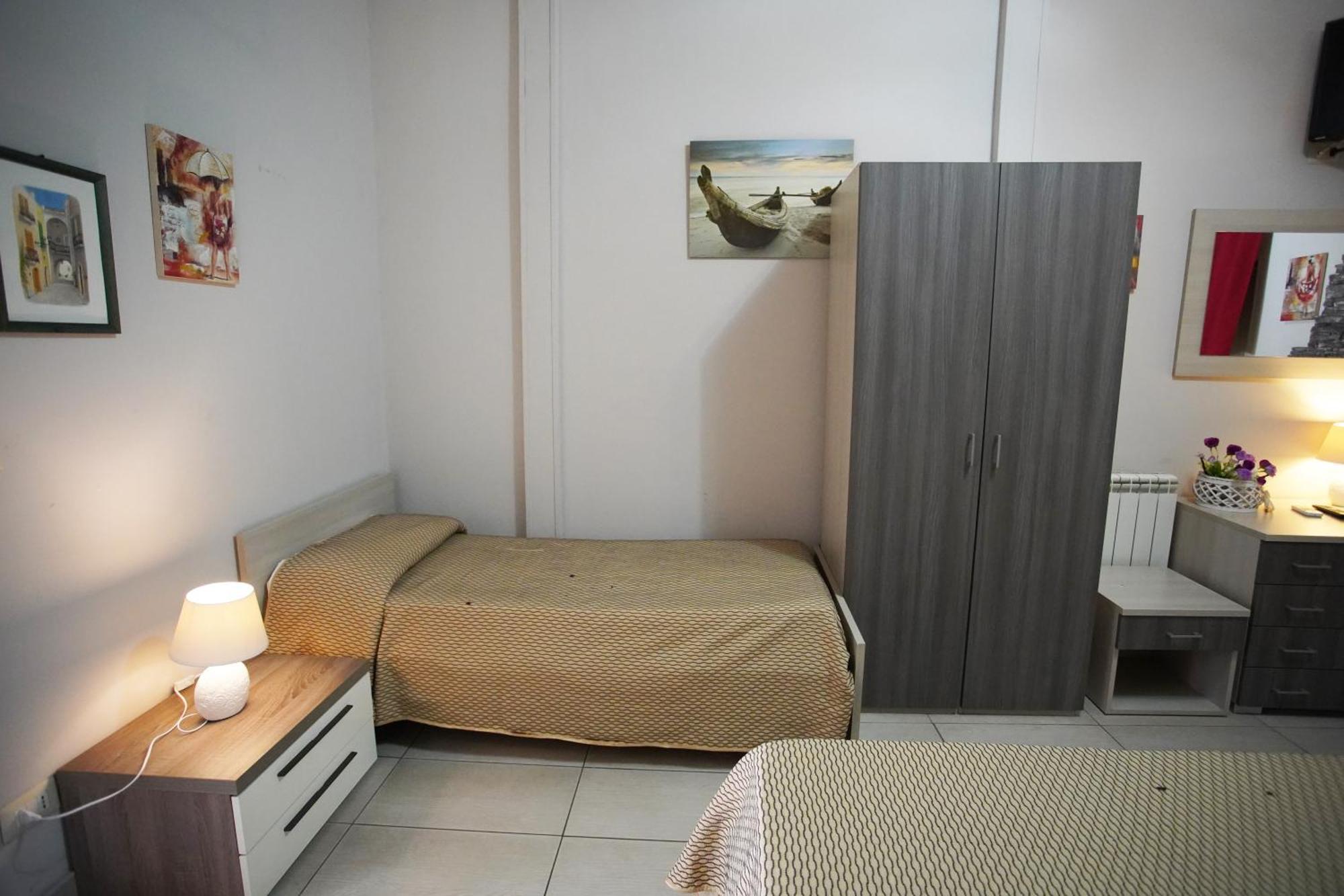 ريجّو دي كالابريا Golden Dreams B&B المظهر الخارجي الصورة
