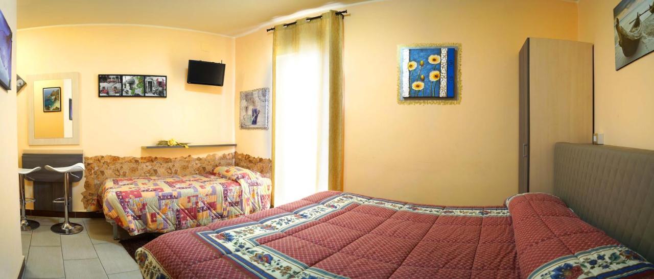 ريجّو دي كالابريا Golden Dreams B&B المظهر الخارجي الصورة
